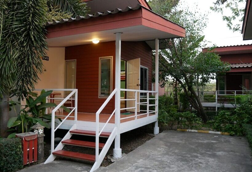 هتل Buriram Siri Resort