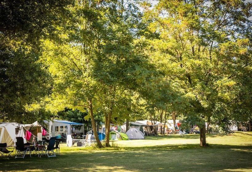 ホテル Camping Les Genêts D Or