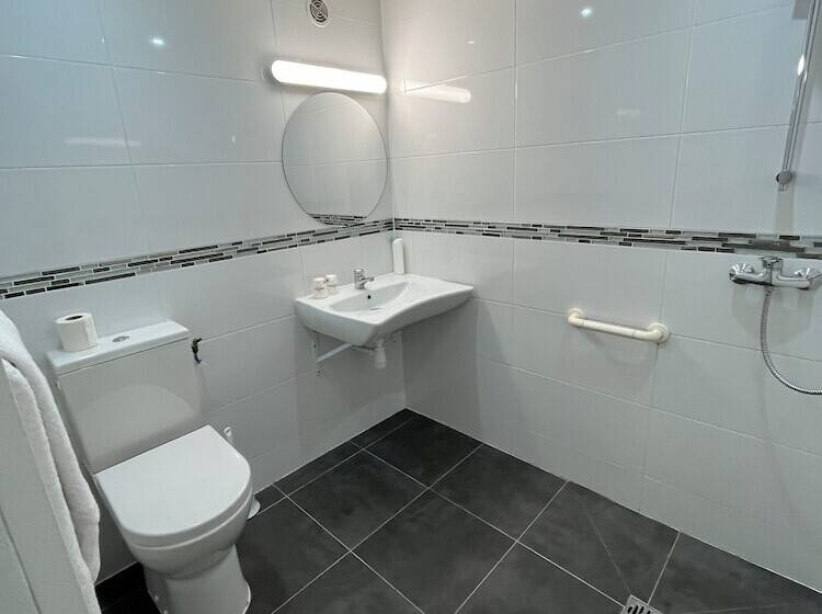 ホテル Fasthôtel La Roche Sur Yon