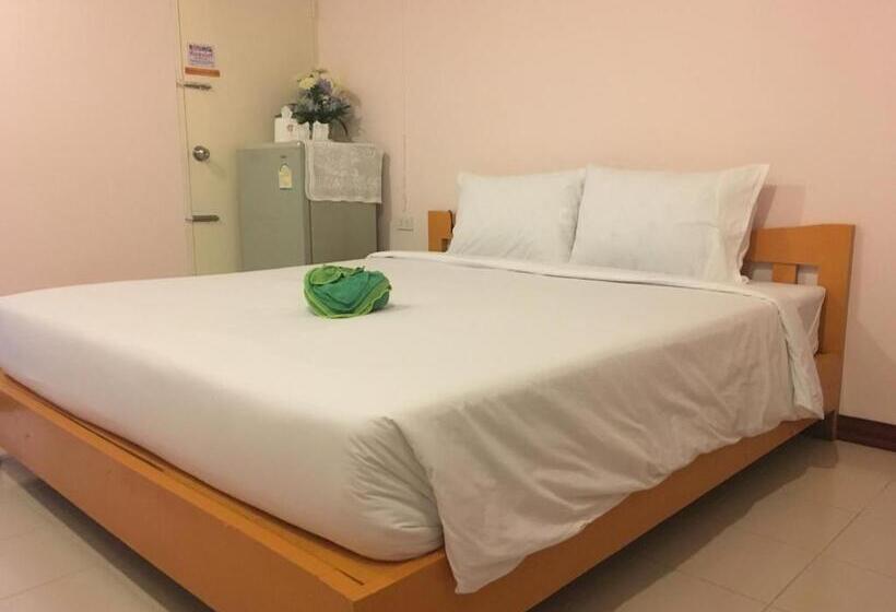 فندق Go Green Resort