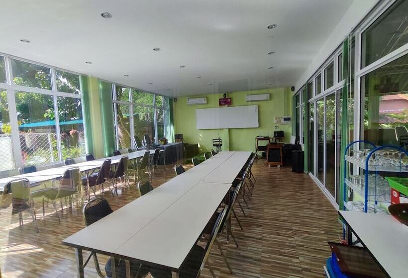 酒店 Saneha Resort