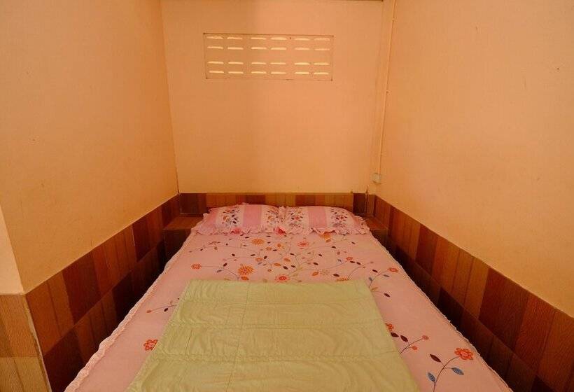 בית מלון כפרי Sangthong Resort