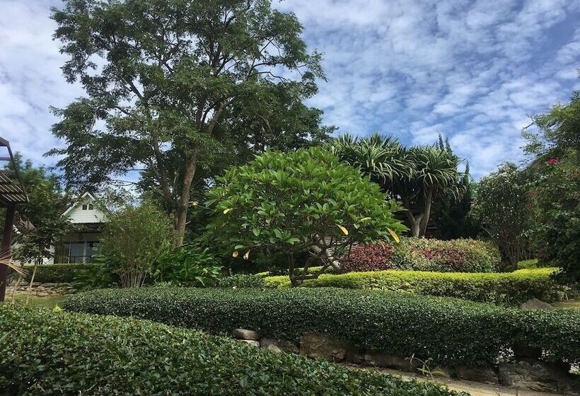 هتل The Relax Khaoyai Resort