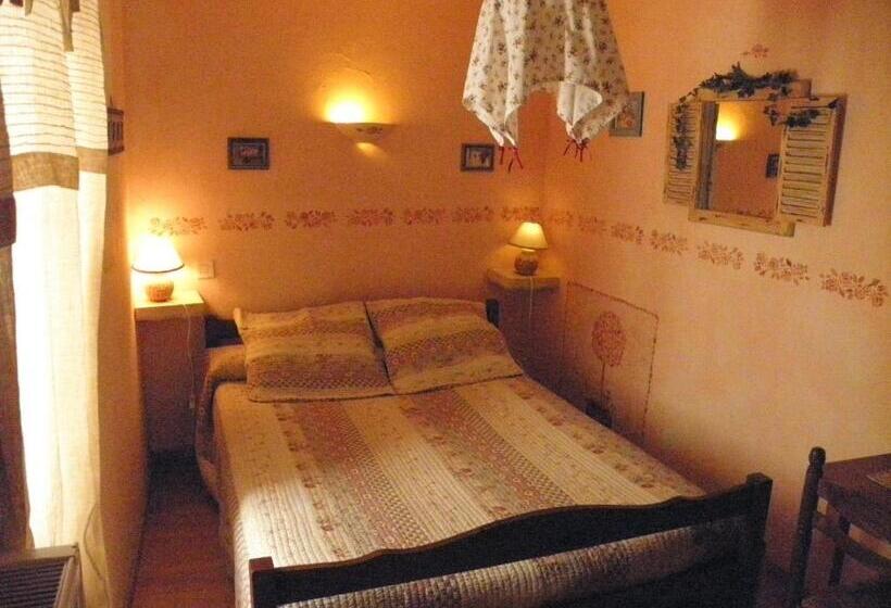 פנסיון Gîte Auberge Les Terres Blanches De Méolans