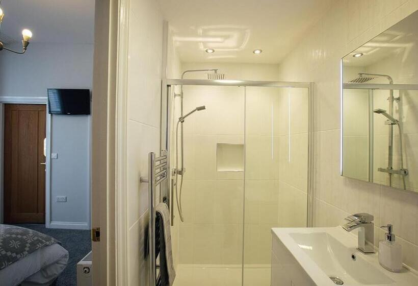 住宿加早餐  The Townhouse