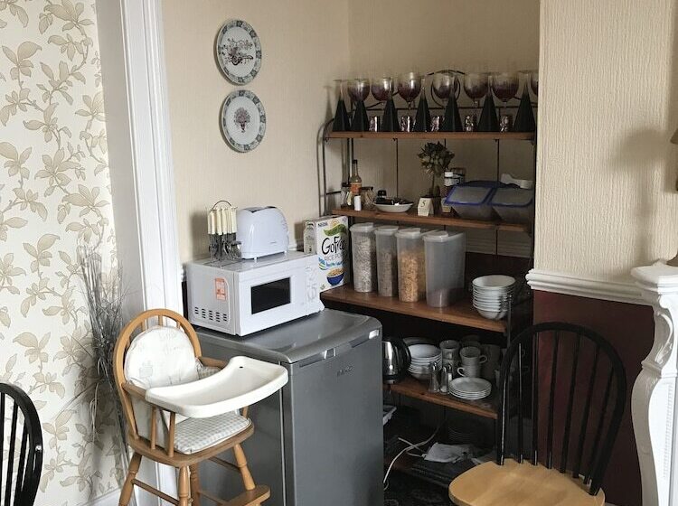 هتل Brooklyn House