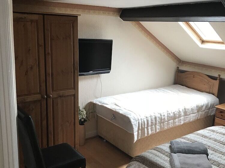 هتل Brooklyn House