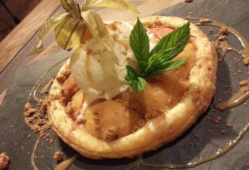 فندق Hôtel Restaurant L Oustaloun