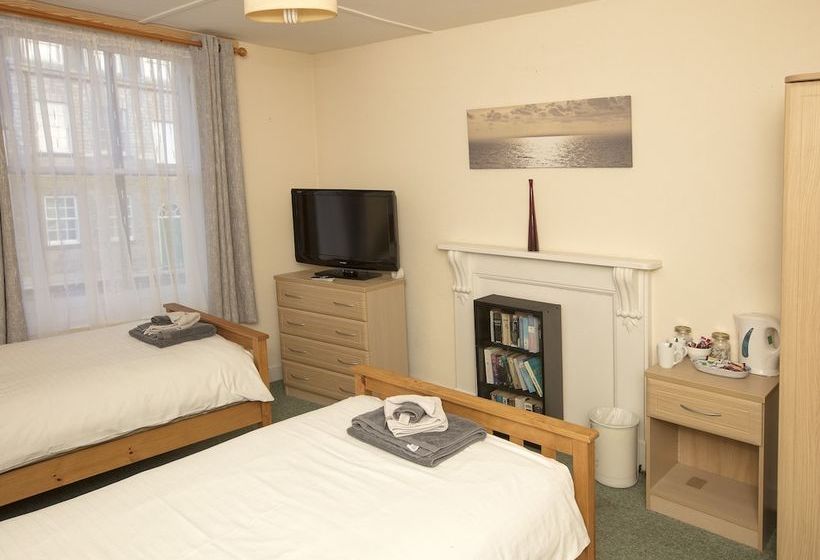 فندق Lord Nelson