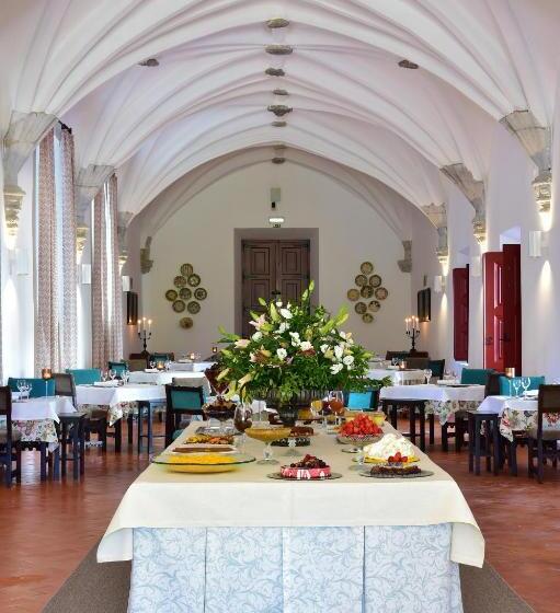 هتل Pousada Convento De Beja