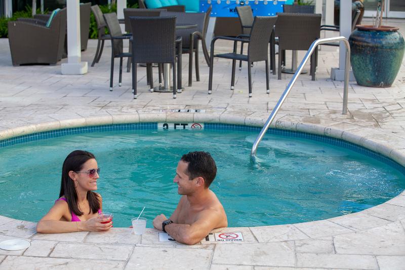 استراحتگاه Hampton Inn & Suites San Juan