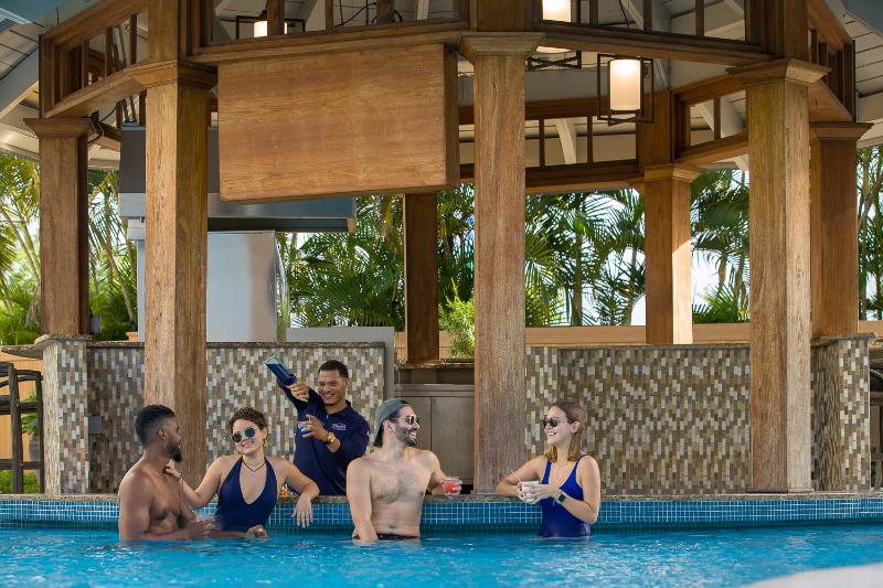 استراحتگاه Hampton Inn & Suites San Juan