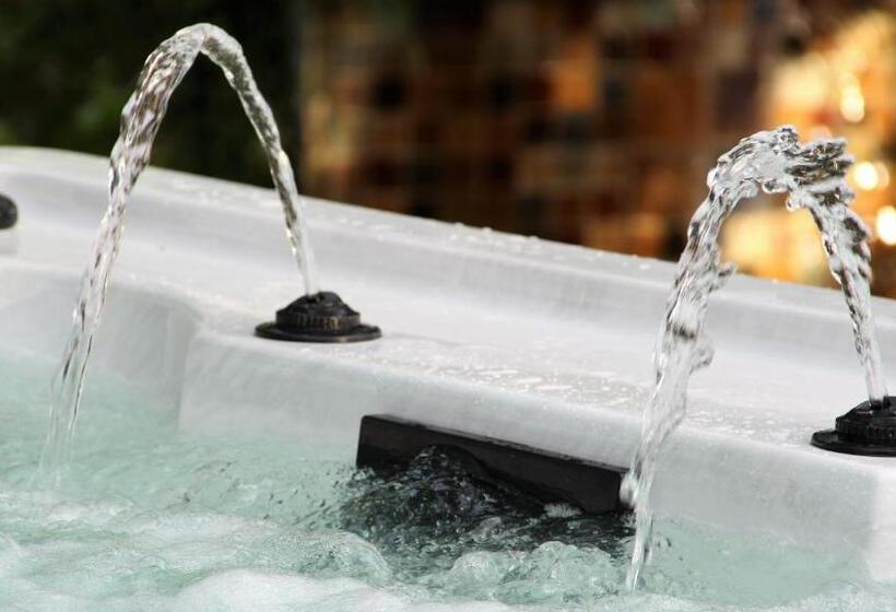 تختخواب و صبحانه La Villa Des Sens