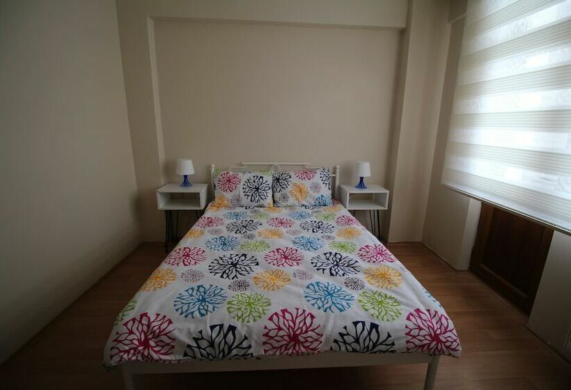 Deeps Hostel Eskişehir