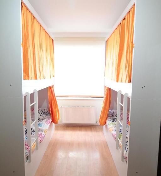 Deeps Hostel Eskişehir