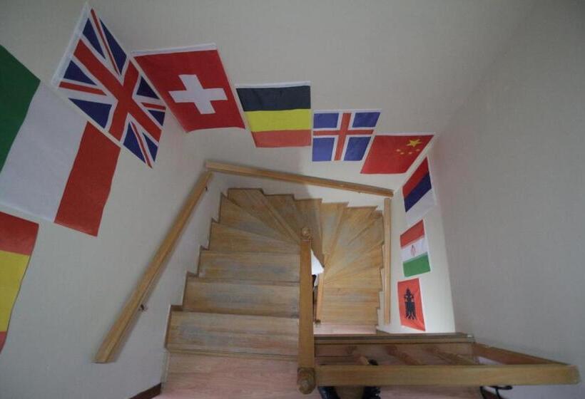 Deeps Hostel Eskişehir