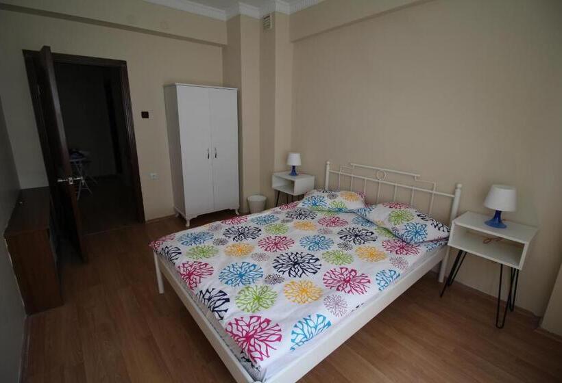 Deeps Hostel Eskişehir