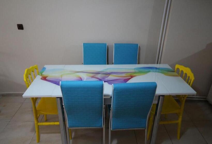 Deeps Hostel Eskişehir