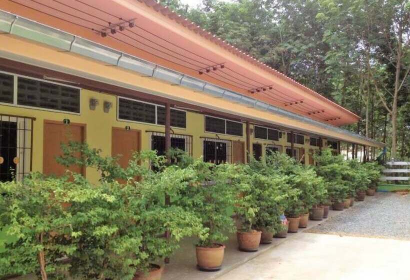 فندق Bansabai Raiwan Resort