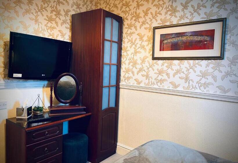 پانسیون Ashleigh House