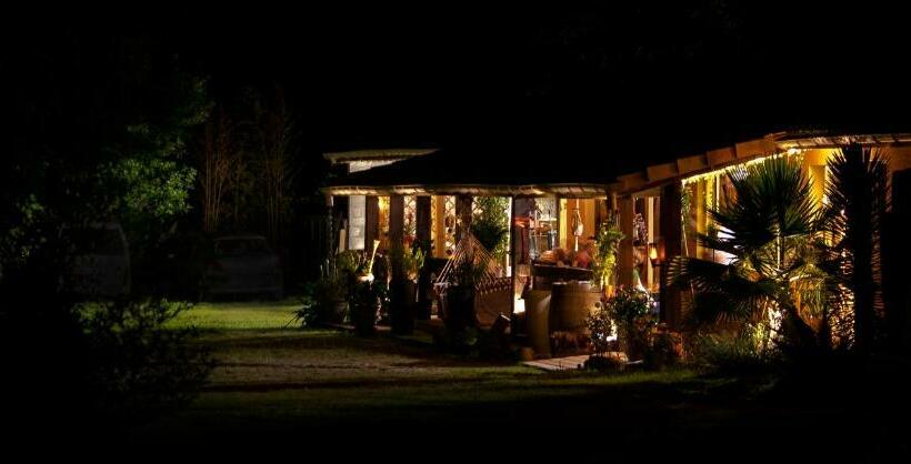 펜션 Hacienda Messanges