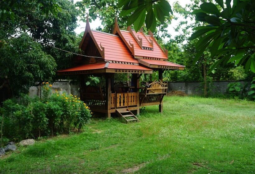 پانسیون Liew Sai Resort