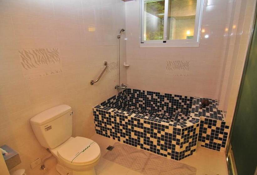 تختخواب و صبحانه Cheng Ping Hot Spring Inn