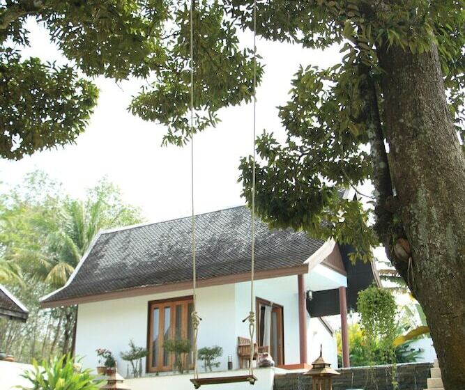 De Chom Villa