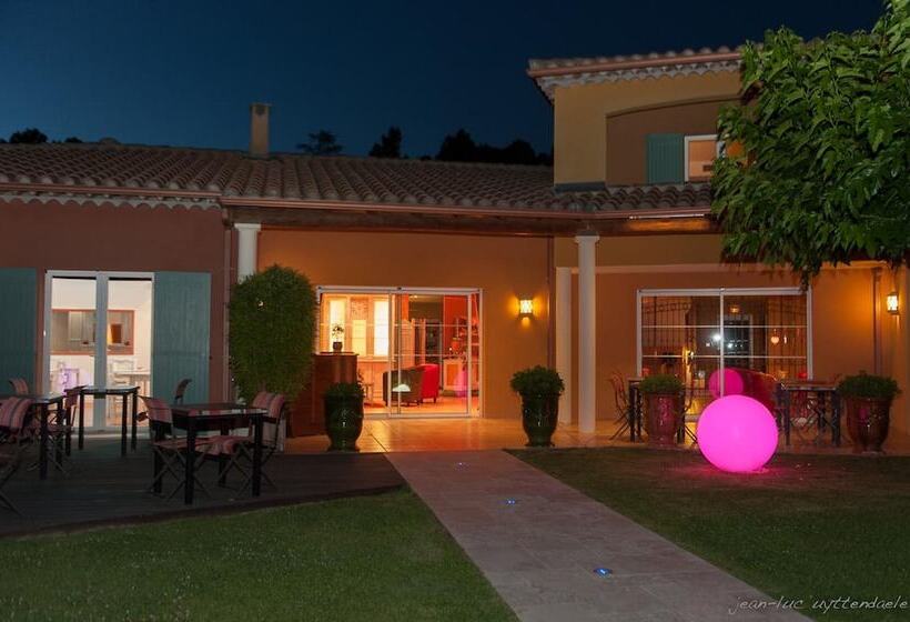 فندق Les Sables D Ocre & Spa