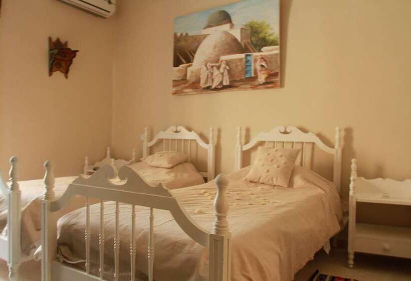 بنسيون Dar Lola