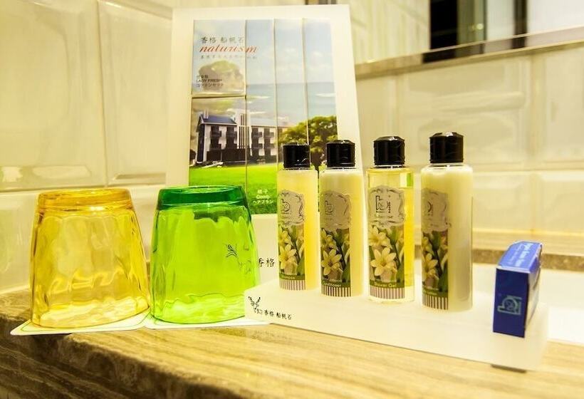 تختخواب و صبحانه Siangge Chuanfan Rock Resort