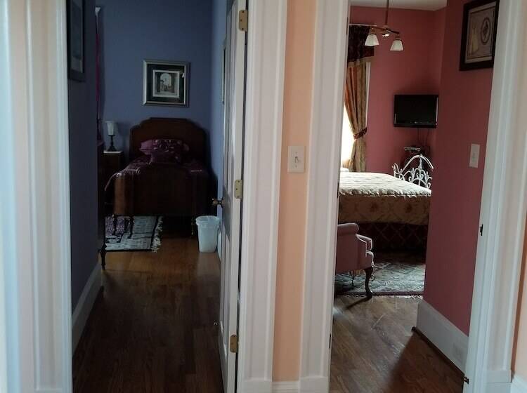 مبيت وإفطار The Peach House