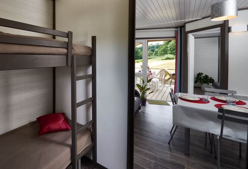 호텔 Insolites Du Camping De Trezulien