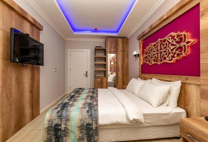 هتل Linda Expo Palace