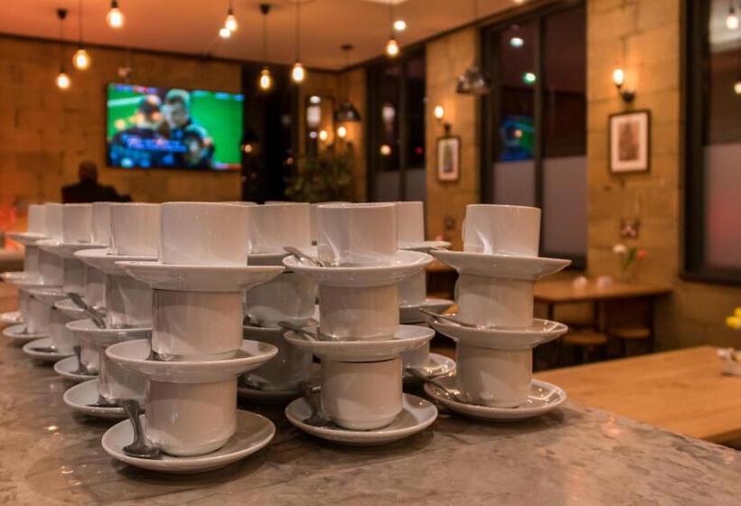 هتل London City Airport