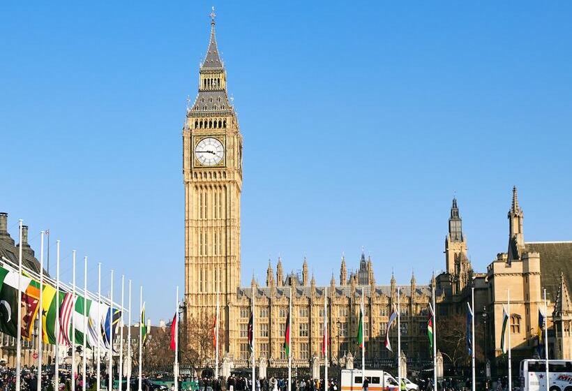 هتل London City Airport