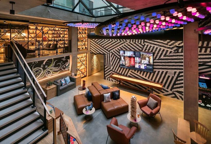 هتل Moxy San Diego Gaslamp Quarter