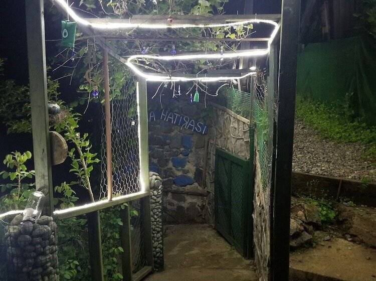 هتل Olimbera Köy Evi