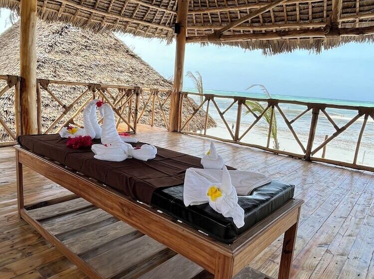 فندق Tiki Beach Club And Resort