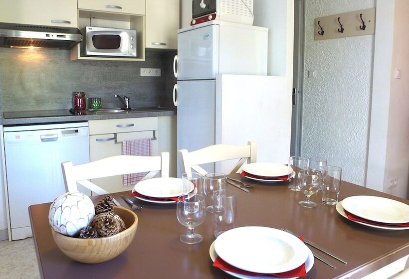 酒店 Vvf Drôme Provence, Montbrun Les Bains