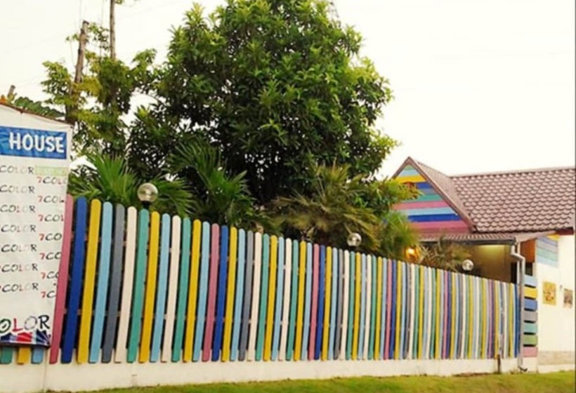 پانسیون 7 Colors House