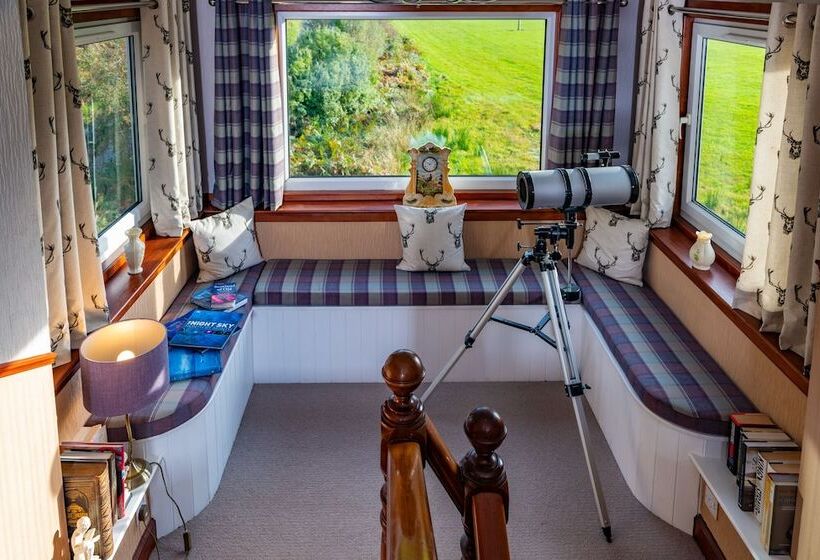 پانسیون Carradales Luxury Guest House