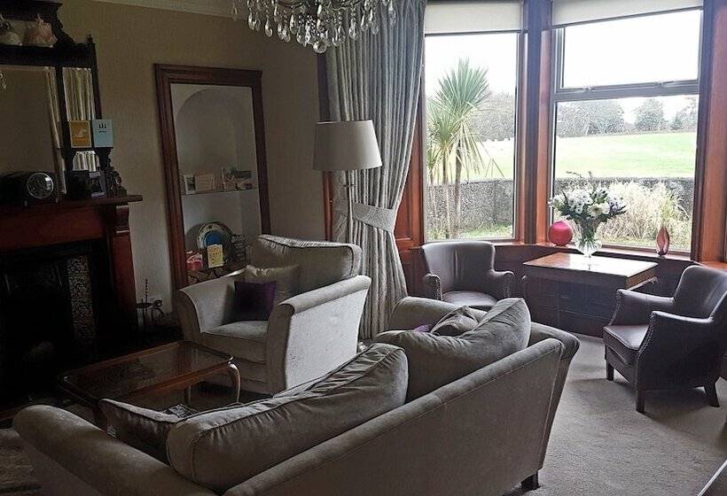 پانسیون Carradales Luxury Guest House