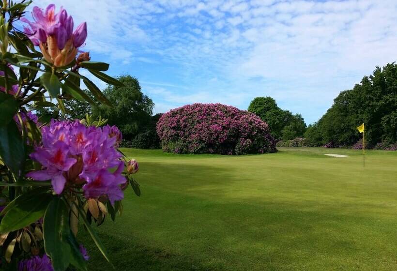 Dorset Resort