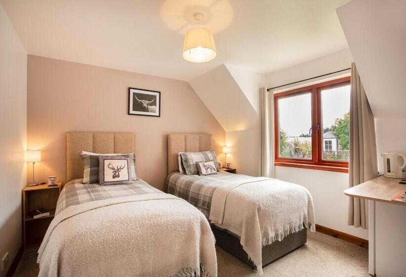 مبيت وإفطار Beechwood Lodge Guesthouse