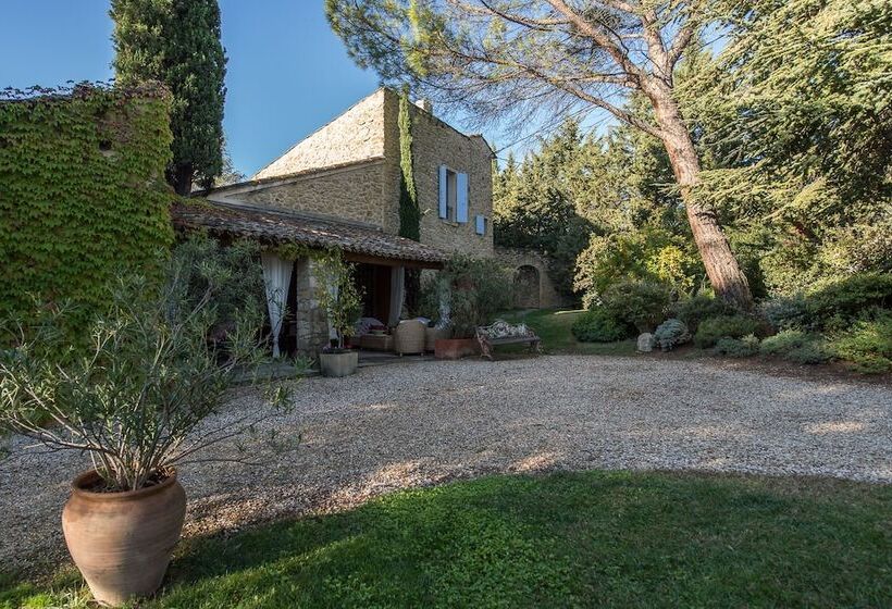 צימר Mas De Foncaudette