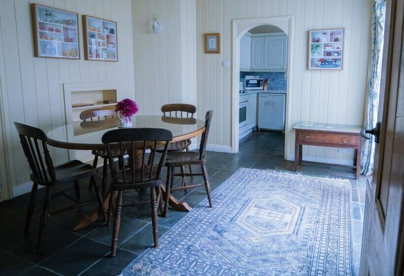 مبيت وإفطار S. Howard Guesthouse