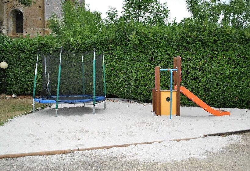 酒店 Les Lacs De Courtes