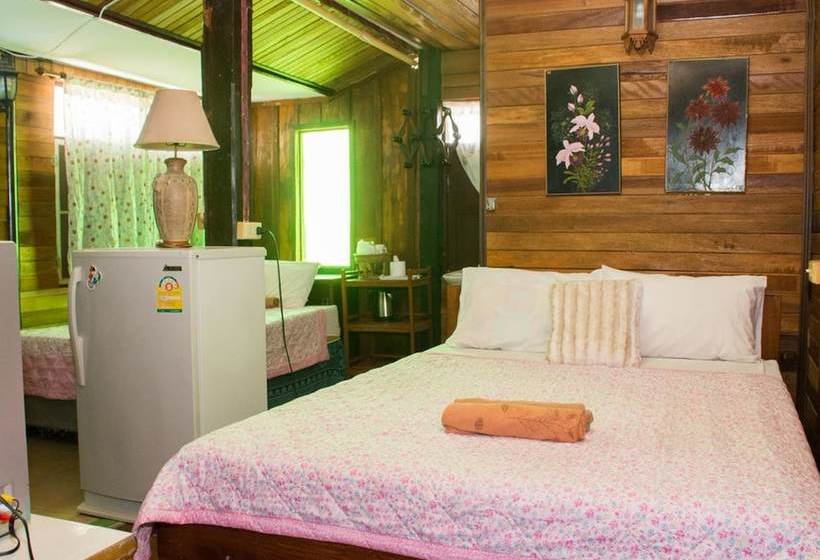 بنسيون Ban Bua House 1