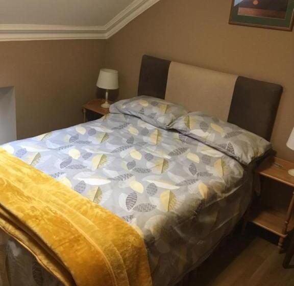 بنسيون Pisgah Guesthouse